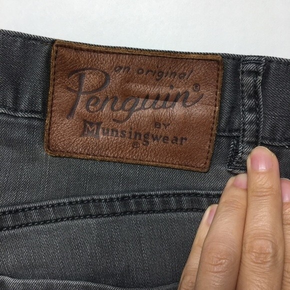 Original Penguin Slim Fit Jeans in Asphalt 30x32 - Picture 8 of 10